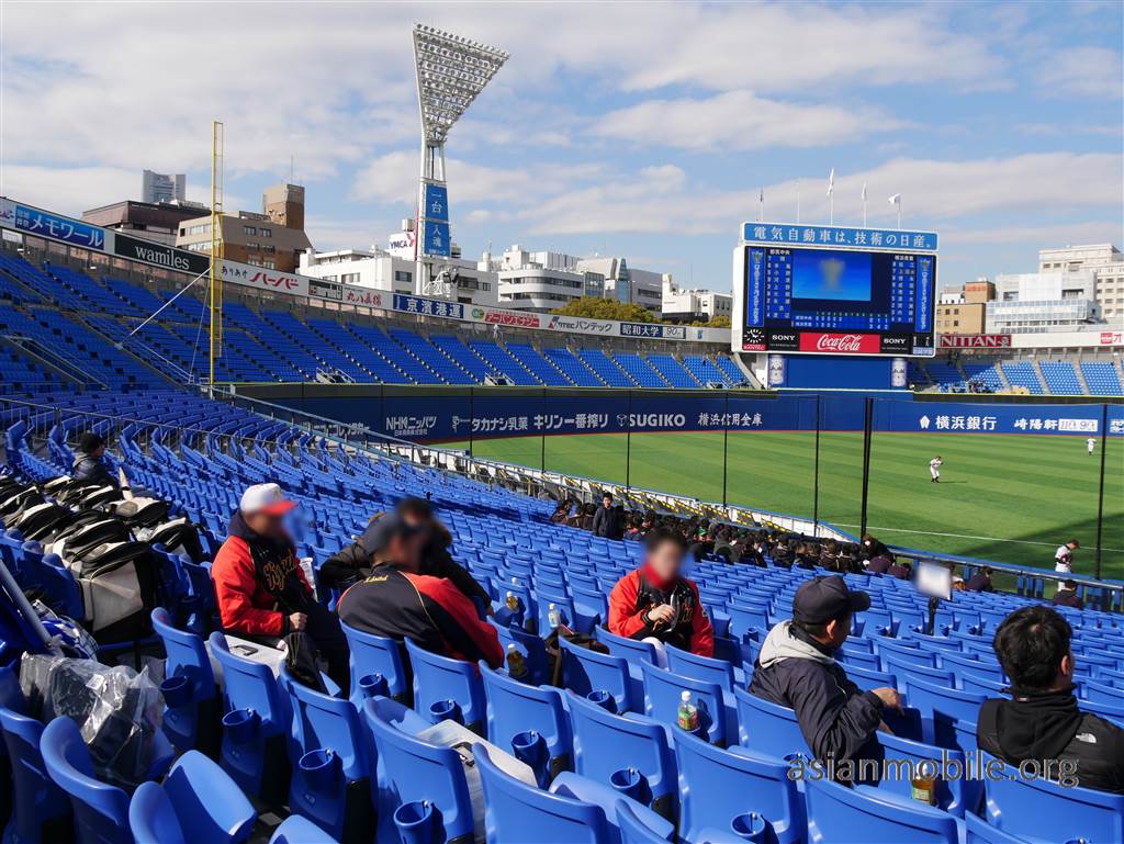 スタジアム 座席 横浜 横浜スタジアムの満員時の収容人数は何人？球場の歴史はいつから？