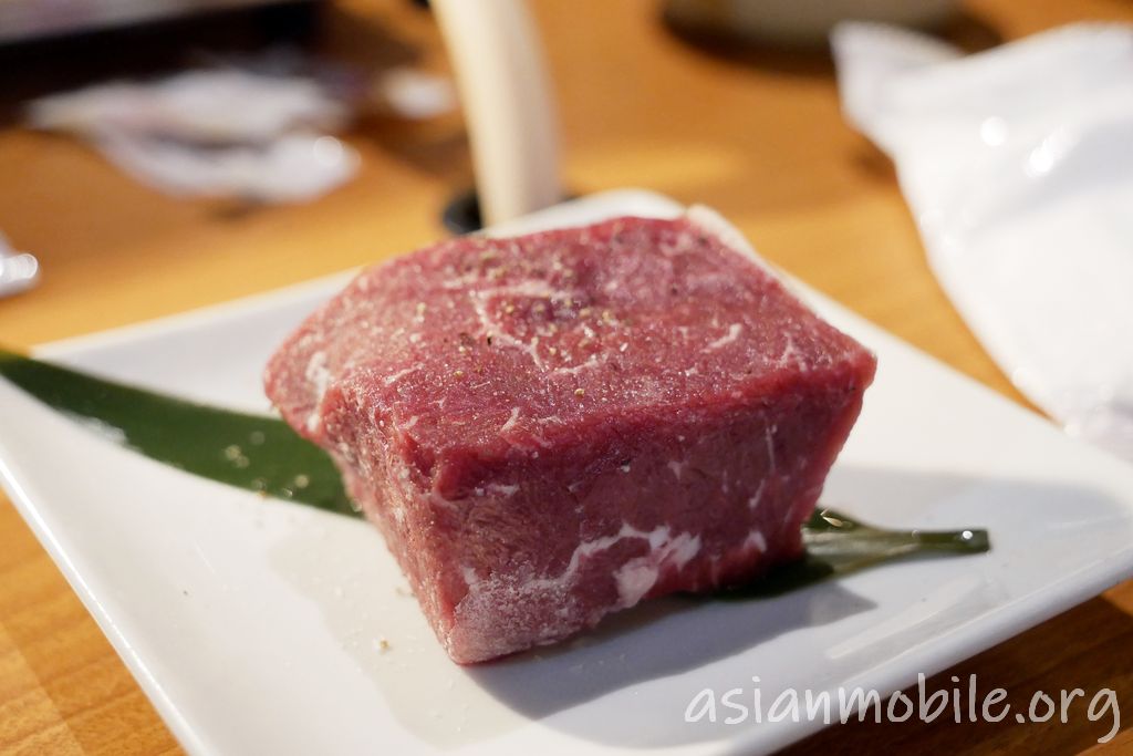 町田駅北口の焼肉食べ放題 肉屋の台所 で塊り肉を食う アジア旅行とモバイルとネコの情報サイト